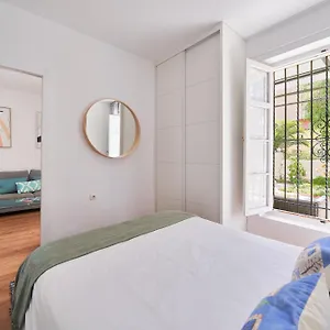 apartamento-3-dormitorios-y-terraza-playa-la-malagueta.es-andalucia.com/